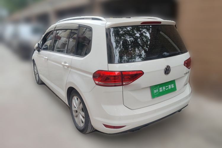 Used Volkswagen Touran 2016 Volkswagen Touran L 280TSI DSG Comfort Edition Rear Left 45 Deg