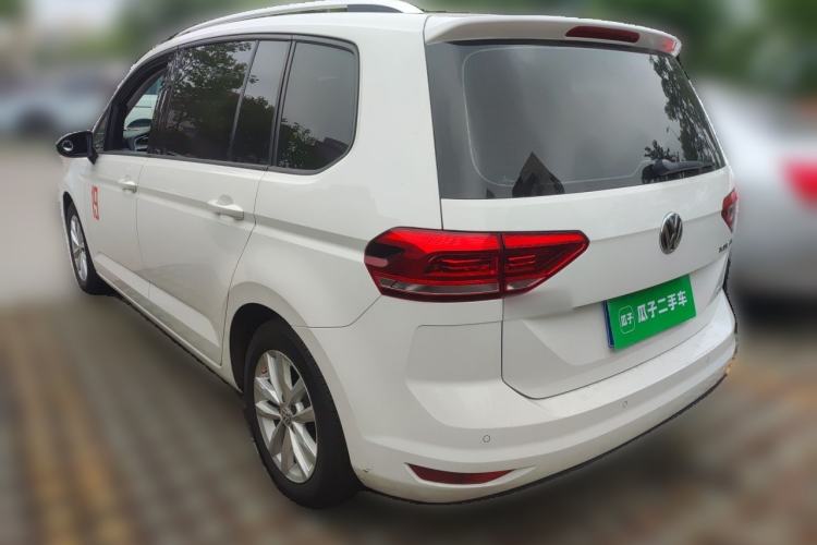 Used Volkswagen Touran 2016 Volkswagen Touran L 280TSI DSG Comfort Edition Rear Left 45 Deg