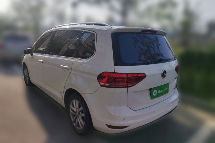 Used Volkswagen Touran 2016 Volkswagen Touran L 280TSI DSG Comfort Edition Rear Left 45 Deg