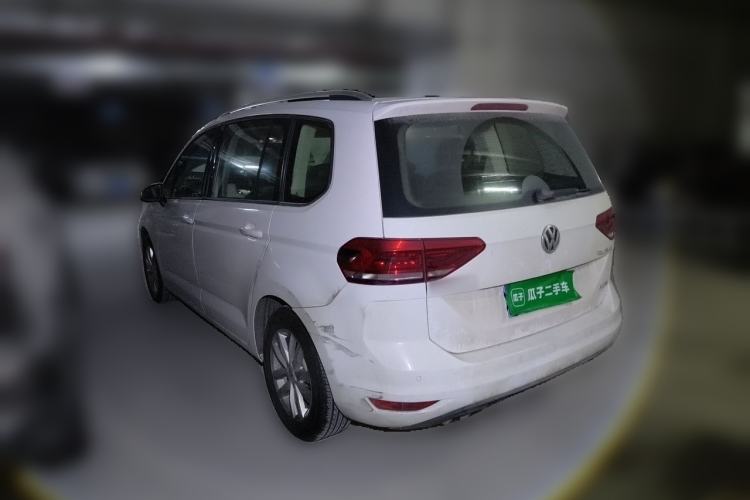 Used Volkswagen Touran 2016 Volkswagen Touran L 280TSI DSG Comfort Edition Rear Left 45 Deg