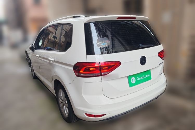 Used Volkswagen Touran 2016 Volkswagen Touran L 280TSI DSG Comfort Edition Rear Left 45 Deg