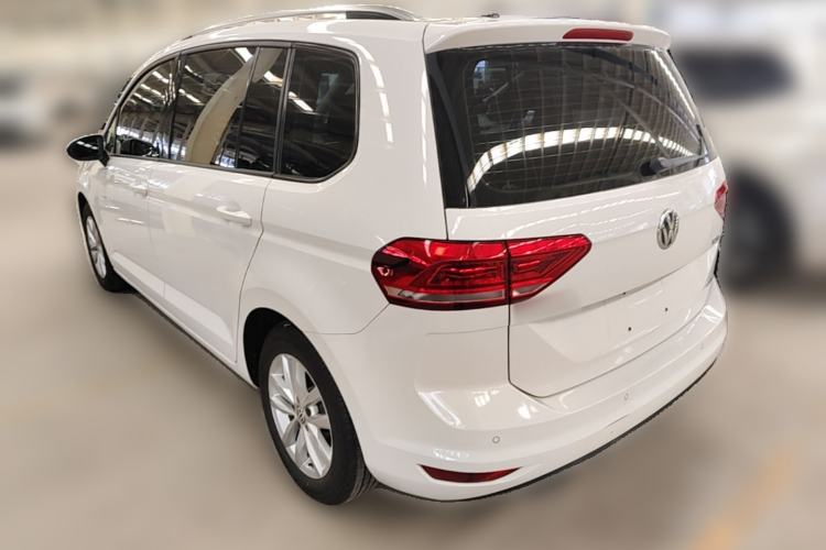 Used Volkswagen Touran 2016 Volkswagen Touran L 280TSI DSG Comfort Edition Rear Left 45 Deg