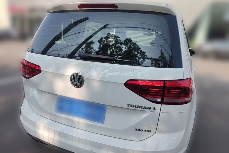 Used Volkswagen Touran 2016 Volkswagen Touran L 280TSI DSG Comfort Edition Rear