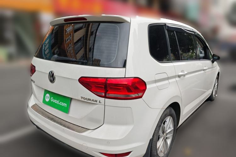 Used Volkswagen Touran 2016 Volkswagen Touran L 280TSI Manual Trend Edition Rear Right 45 Deg