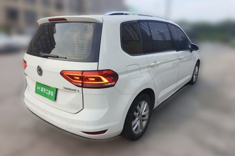 Used Volkswagen Touran 2016 Volkswagen Touran L 280TSI DSG Comfort Edition Rear Right 45 Deg
