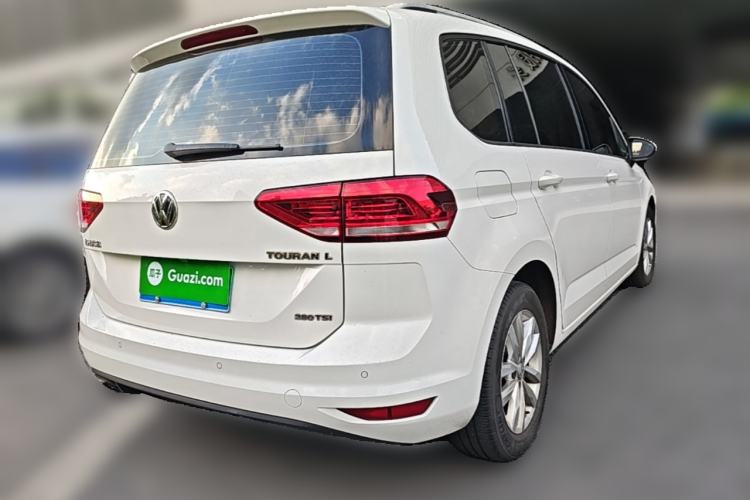 Used Volkswagen Touran 2016 Volkswagen Touran L 280TSI DSG Comfort Edition Rear Right 45 Deg