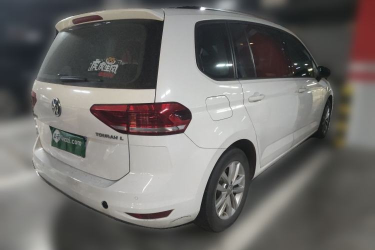 Used Volkswagen Touran 2016 Volkswagen Touran L 280TSI DSG Comfort Edition Rear Right 45 Deg