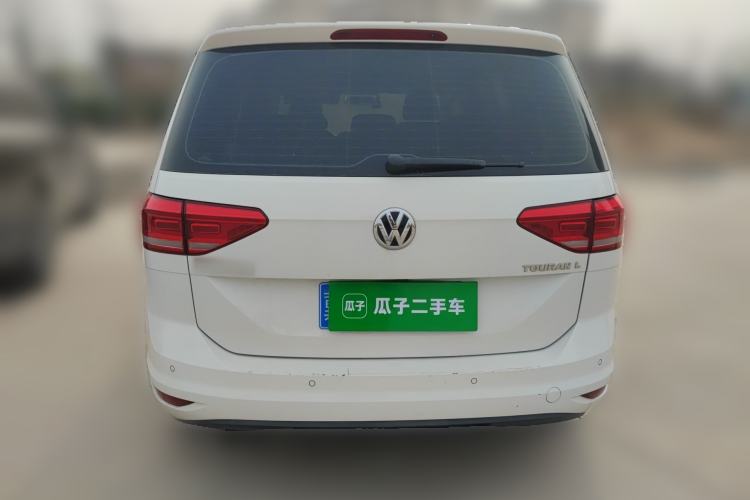 Used Volkswagen Touran 2016 Volkswagen Touran L 280TSI Manual Trend Edition Rear