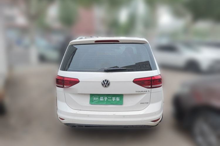 Used Volkswagen Touran 2016 Volkswagen Touran L 280TSI DSG Comfort Edition Rear