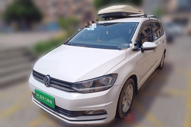 Used Volkswagen Touran 2016 Volkswagen Touran L 280TSI Manual Trend Edition