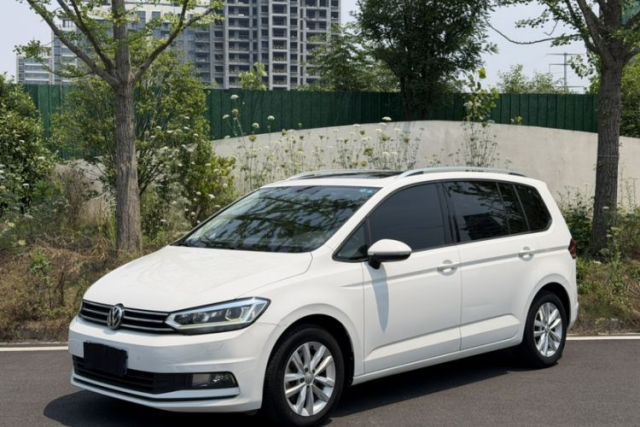 Used Volkswagen Touran 2016 Volkswagen Touran L 280TSI DSG Comfort Edition