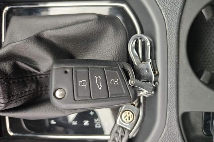 Used Volkswagen Touran 2016 Volkswagen Touran L 280TSI DSG Comfort Edition Vehicle Key