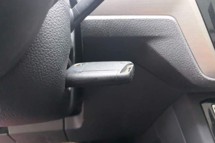 Used Volkswagen Touran 2016 Volkswagen Touran L 280TSI DSG Comfort Edition Vehicle Key