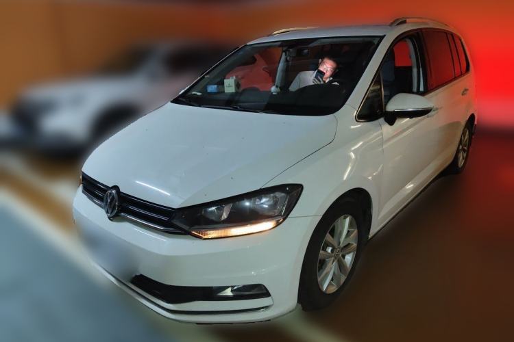 Used Volkswagen Touran 2016 Volkswagen Touran L 280TSI DSG Comfort Edition Guazi used car, China used car export, Used car for sale, Used  cars, Cheapest cars for sale