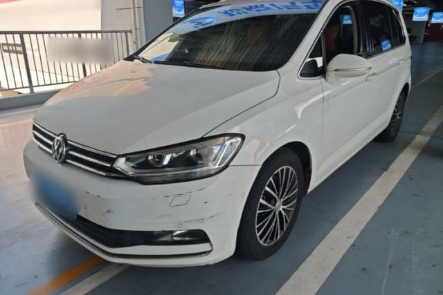 Used Volkswagen Touran 2016 Volkswagen Touran L 330TSI DSG Luxury Edition