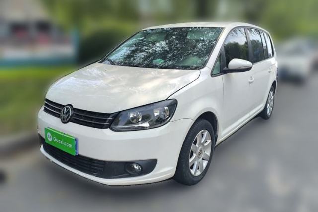 Used Volkswagen Touran Volkswagen Touran 1.6L Manual 5-Seater
