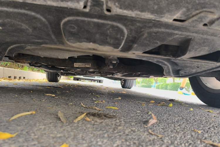 Used Volkswagen Touran  Chassis Front