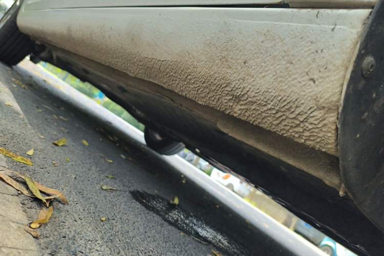 Used Volkswagen Touran  Chassis Front Right
