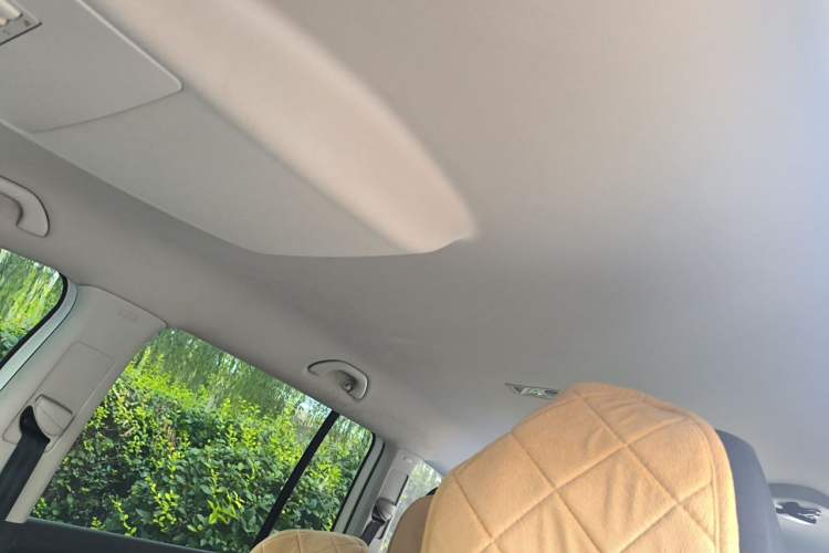 Used Volkswagen Touran  Headliner