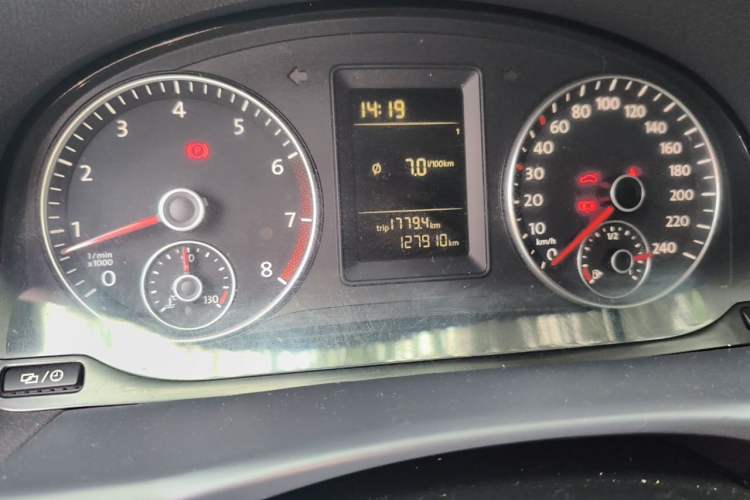 Used Volkswagen Touran  Instrument Cluster