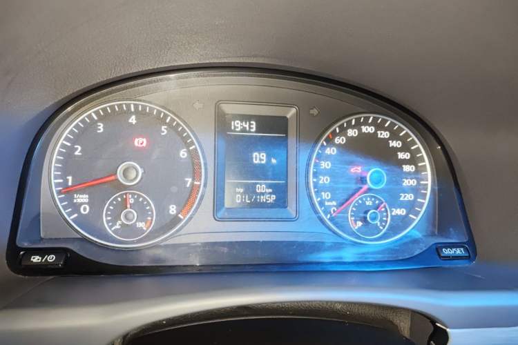 Used Volkswagen Touran  Instrument Cluster