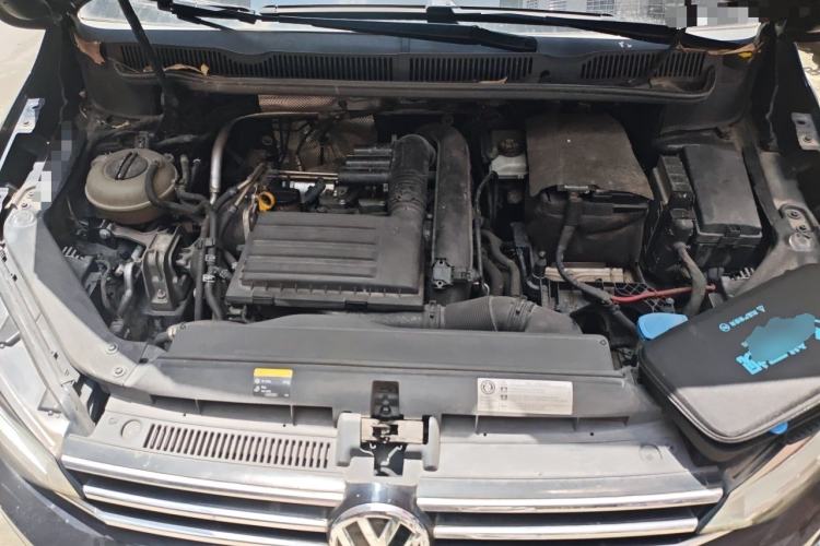 Used Volkswagen Touran 2018 Volkswagen Touran L 280TSI DSG Comfort Edition 6-seater Engine Bay