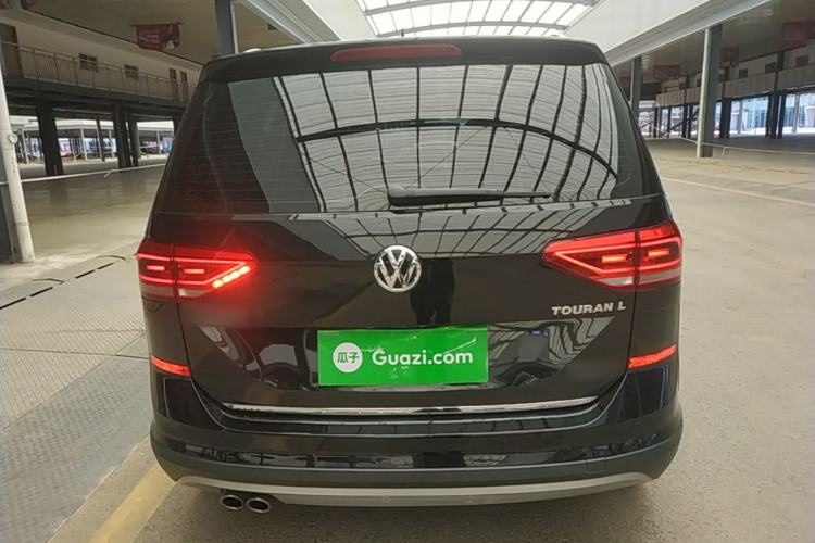 Used Volkswagen Touran 2018 Volkswagen Touran L 280TSI DSG Boundary Luxury Edition 6 Seats China V Emission Standard Rear