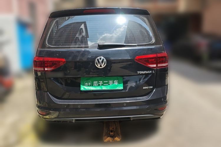 Used Volkswagen Touran 2018 Volkswagen Touran L 280TSI DSG Comfort Edition 6-seater Rear