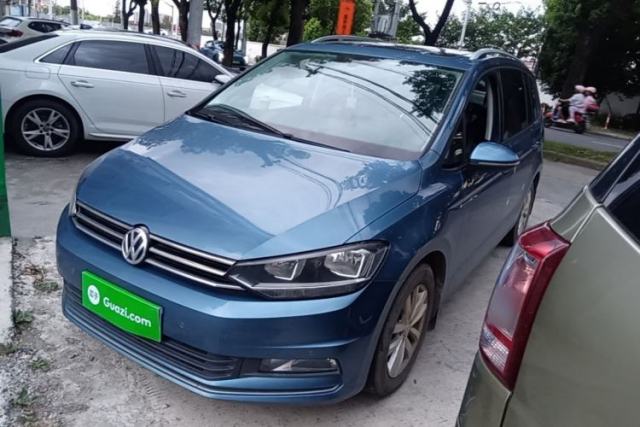 Gebrauchter Volkswagen Touran 2018 Volkswagen Touran L 280TSI DSG Comfort Edition 7 Seats China V Emission Standard