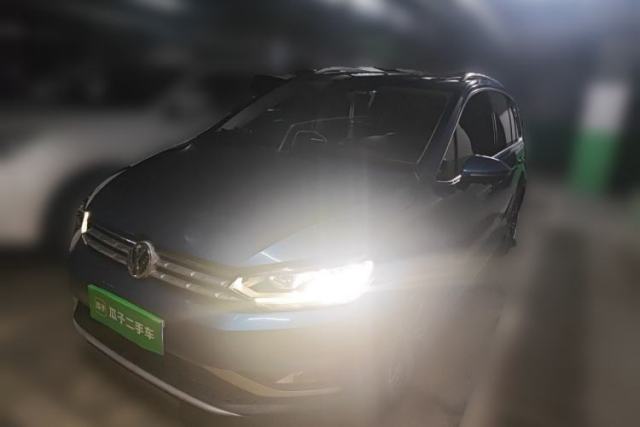 Used Volkswagen Touran 2018 Volkswagen Touran L 280TSI DSG Boundary Edition 6-Seater China VI Standard