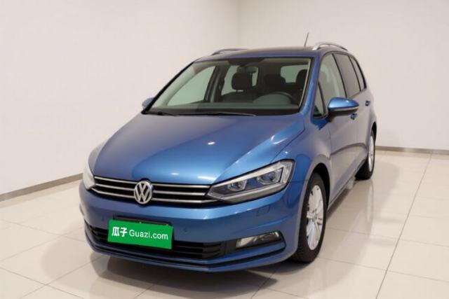 Ojetý Volkswagen Touran 2018 Volkswagen Touran L 280TSI DSG Comfort Edition 7-seater