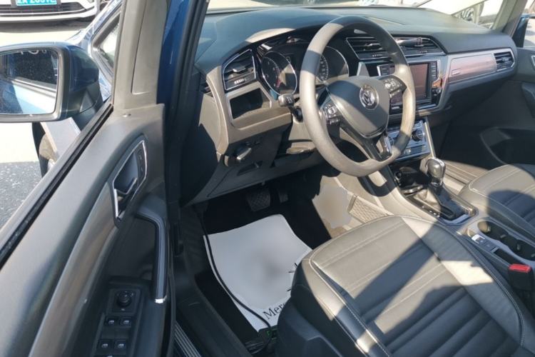 Used Volkswagen Touran 2018 Volkswagen Touran L 280TSI DSG Comfort Edition 7 Seats China V Emission Standard Driver Seat