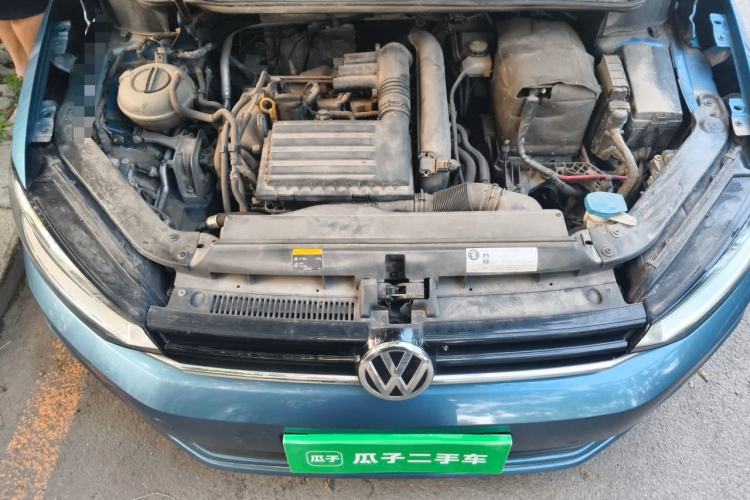 Used Volkswagen Touran 2018 Volkswagen Touran L 280TSI DSG Comfort Edition 7 Seats China V Emission Standard Engine Bay