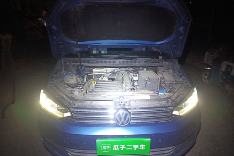 Used Volkswagen Touran 2018 Volkswagen Touran L 280TSI DSG Comfort Edition 7 Seats China V Emission Standard Engine Bay