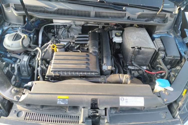 Used Volkswagen Touran 2018 Volkswagen Touran L 280TSI DSG Comfort Edition 6-seater Engine Bay