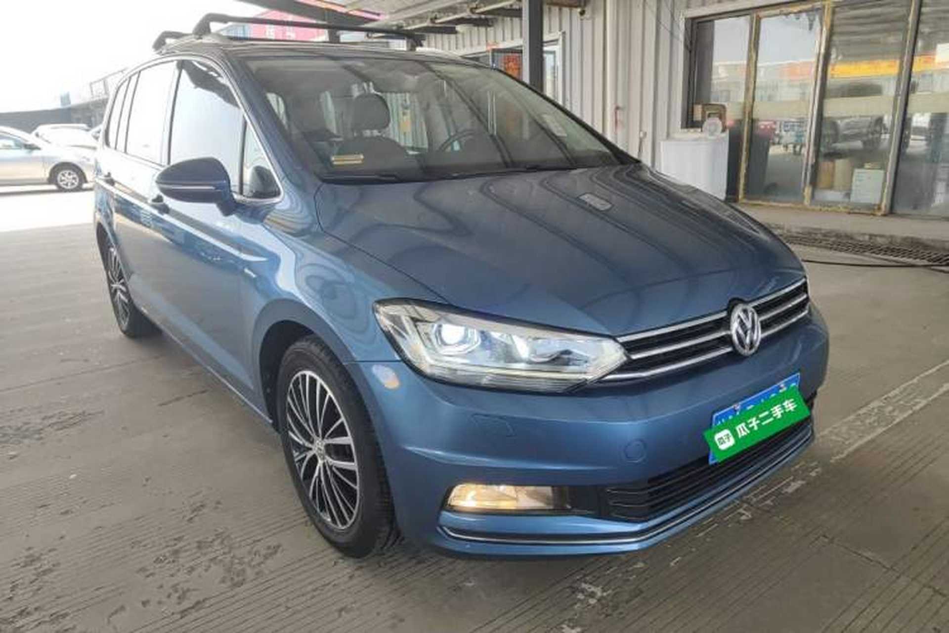 Used Volkswagen Touran 2018 Volkswagen Touran L 280TSI DSG Luxury Edition 7 Seats Exterior 1