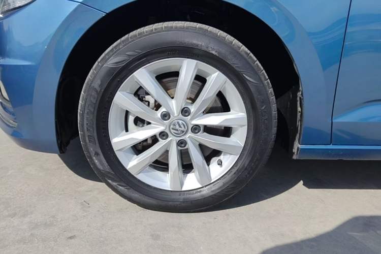 Used Volkswagen Touran 2018 Volkswagen Touran L 280TSI DSG Comfort Edition 7 Seats China V Emission Standard Exterior 4