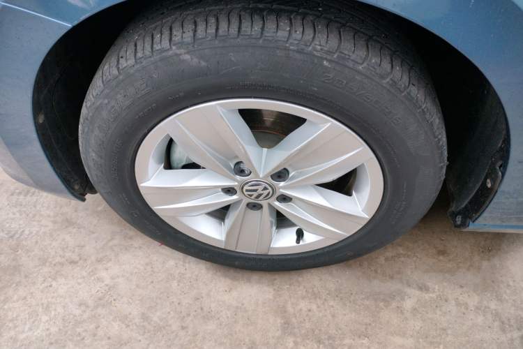 Used Volkswagen Touran 2018 Volkswagen Touran L 280TSI DSG Style Edition 7 Seats China V Emission Standard Exterior 4