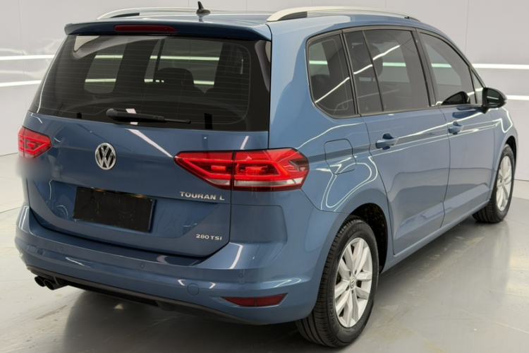 Used Volkswagen Touran 2018 Volkswagen Touran L 280TSI DSG Comfort Edition 7 Seats China VI Standard Exterior 5