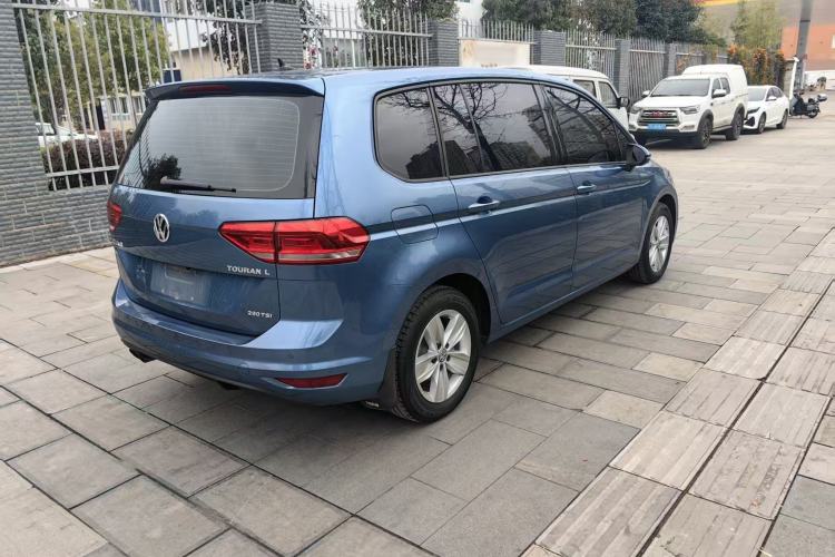 Used Volkswagen Touran 2018 Volkswagen Touran L 280TSI DSG Style Edition 7 Seats China V Emission Standard Exterior 6
