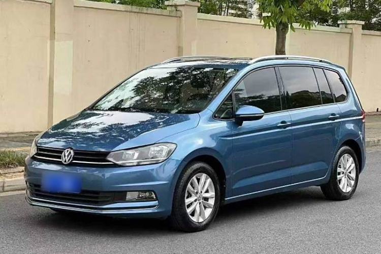 Used Volkswagen Touran 2018 Volkswagen Touran L 280TSI DSG Comfort Edition 7 Seats China V Emission Standard Guazi used car, China used car export, Used car for sale, Used  cars, Cheapest cars for sale
