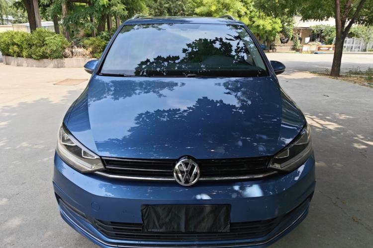 Used Volkswagen Touran 2018 Volkswagen Touran L 280TSI DSG Comfort Edition 7 Seats China V Emission Standard Front