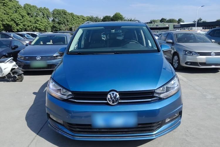 Used Volkswagen Touran 2018 Volkswagen Touran L 280TSI DSG Comfort Edition 7 Seats China V Emission Standard Front