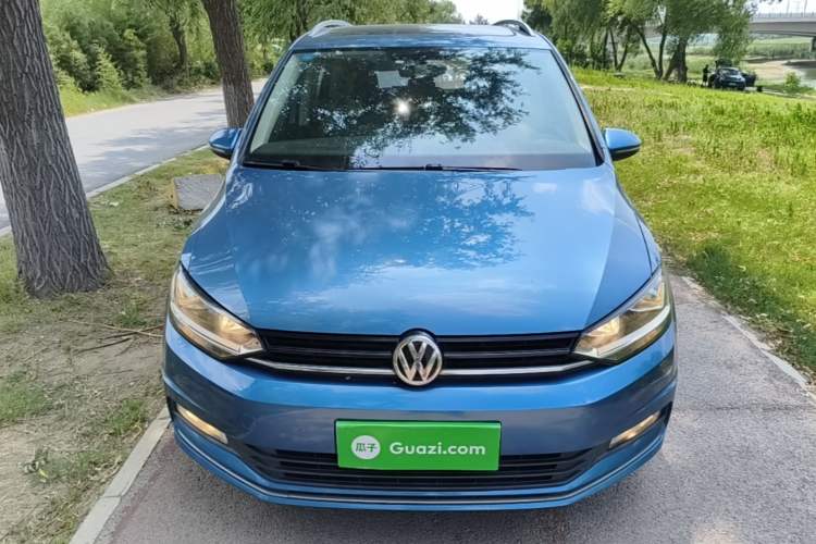 Used Volkswagen Touran 2018 Volkswagen Touran L 280TSI DSG Comfort Edition 7 Seats China V Emission Standard Front
