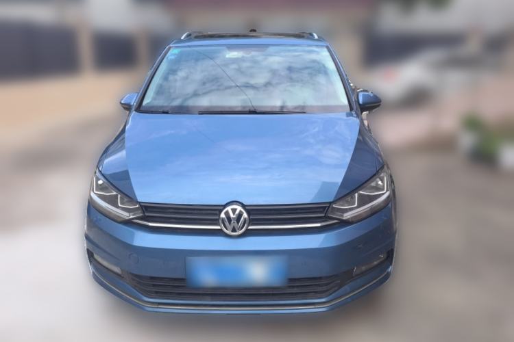 Used Volkswagen Touran 2018 Volkswagen Touran L 280TSI DSG Comfort Edition 7 Seats China VI Standard Front