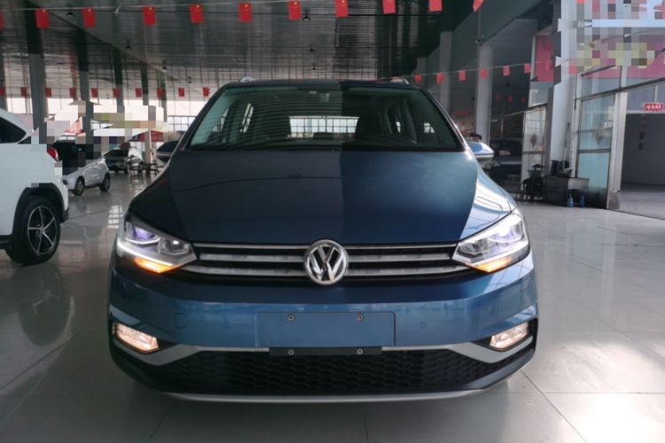 Used Volkswagen Touran 2018 Volkswagen Touran L 280TSI DSG Boundary Edition 7 Seats China VI Standard Front
