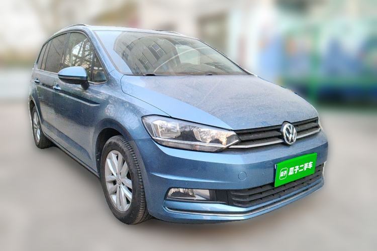 Used Volkswagen Touran 2018 Volkswagen Touran L 280TSI DSG Comfort Edition 7 Seats China V Emission Standard Front Right 45 Deg
