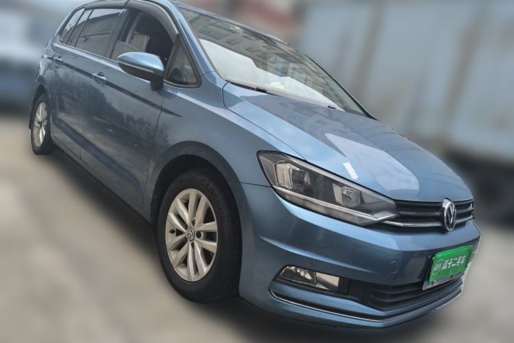Used Volkswagen Touran 2018 Volkswagen Touran L 280TSI DSG Comfort Edition 7 Seats China V Emission Standard Front Right 45 Deg