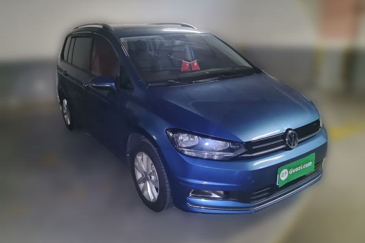 Used Volkswagen Touran 2018 Volkswagen Touran L 280TSI DSG Comfort Edition 7 Seats China V Emission Standard Front Right 45 Deg