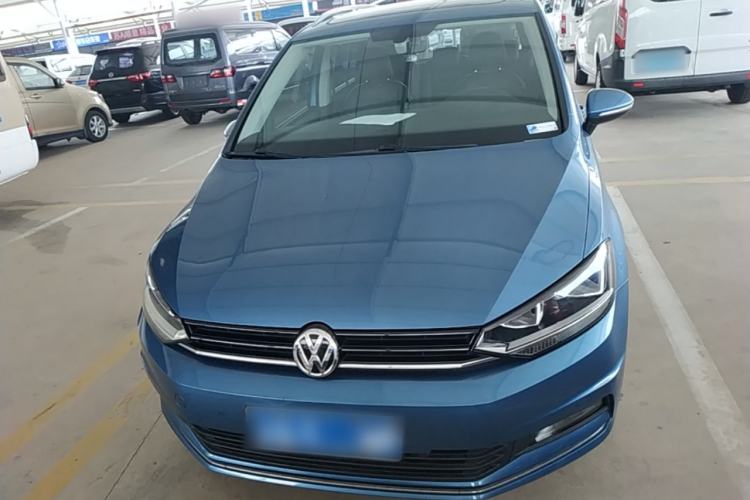 Used Volkswagen Touran 2018 Volkswagen Touran L 280TSI DSG Comfort Edition 7 Seats China VI Standard Front
